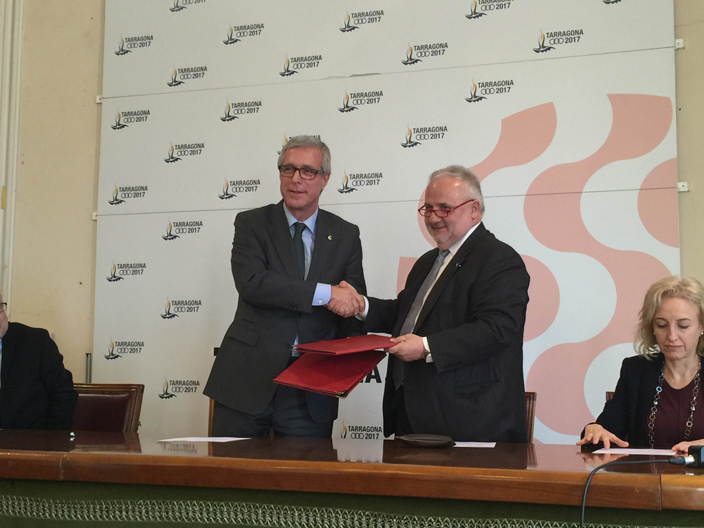Nou acord entre la Universitat Oberta de Catalunya i l'Ajuntament de Tarragona.