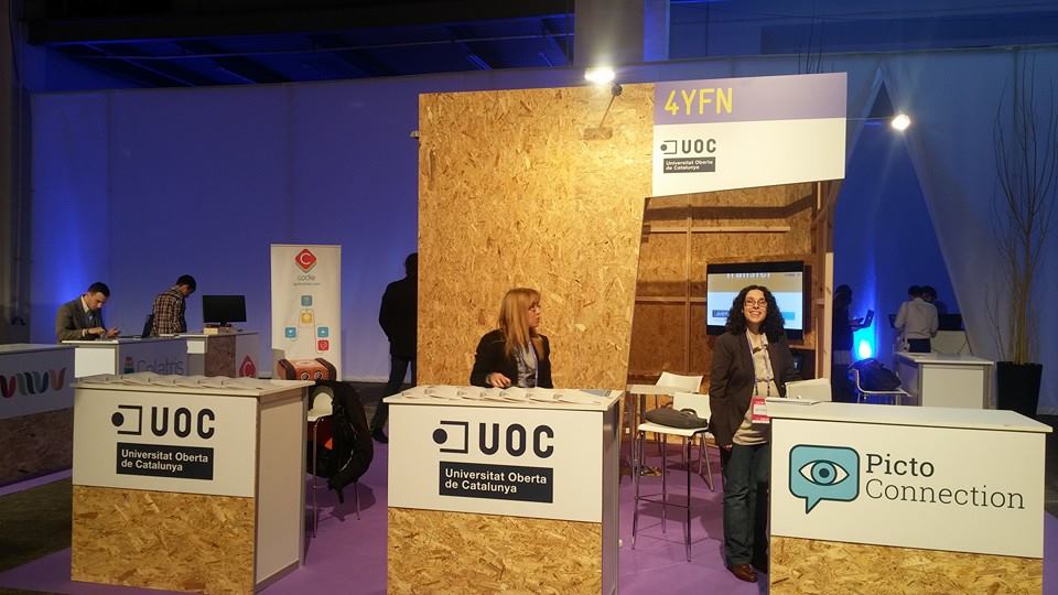 The stand of the UOC in the last year edition.