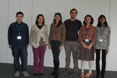 Els nous estudiants de doctorat (d'esquerra a dreta): Guillem Cabrera, Nadia Hakim, Denise Senmartin, José Cáceres, Débora Lanzeni i K. H. Enosha Hettiarachchi.