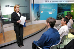 Sis estudiants de la UOC, premiats en el concurs IBM Master the Mainframe