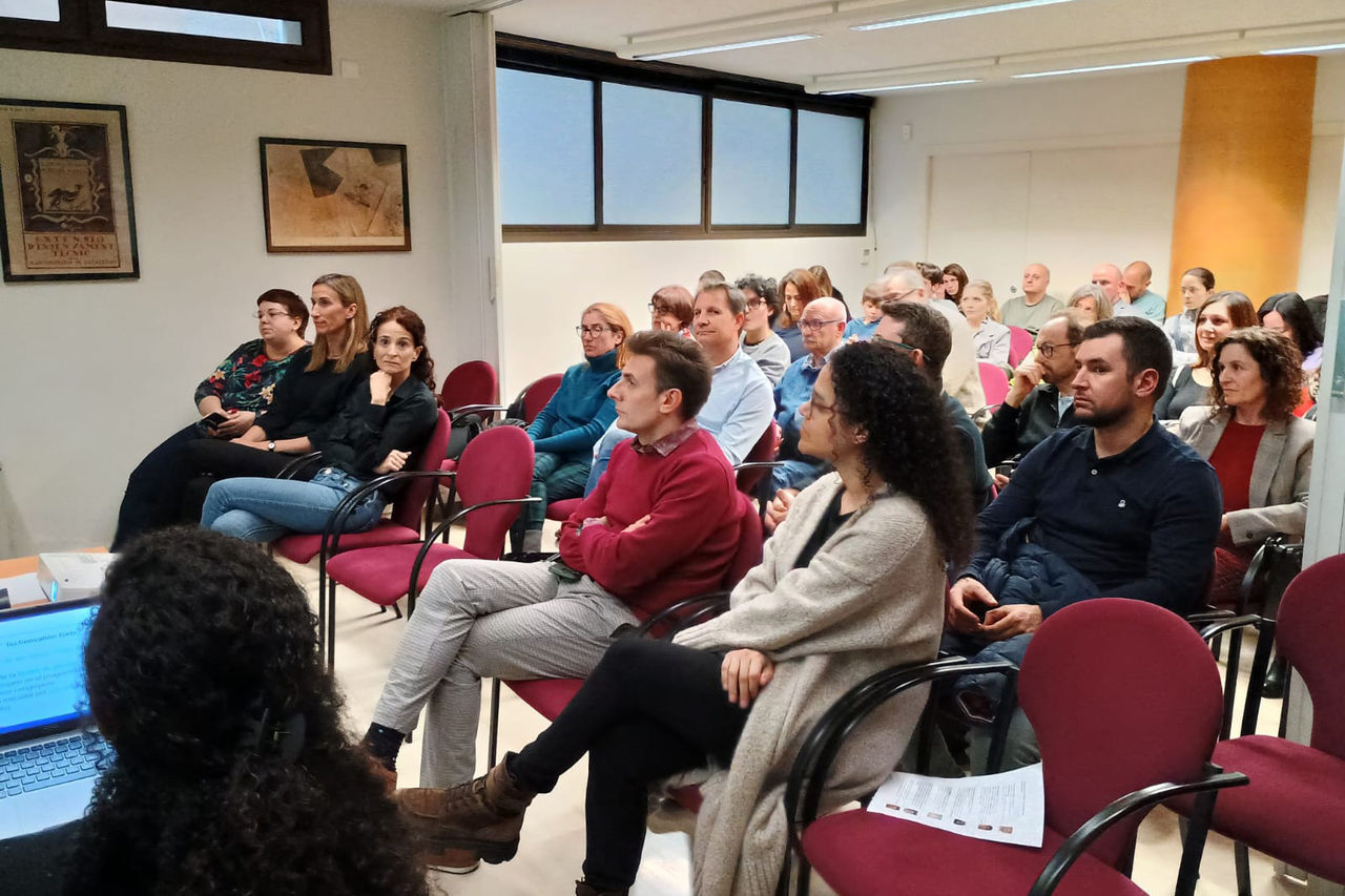 Les Trobades UOC Nexus són el punt de trobada on la nostra comunitat comparteix projectes transformadors que impacten positivament en l'entorn.