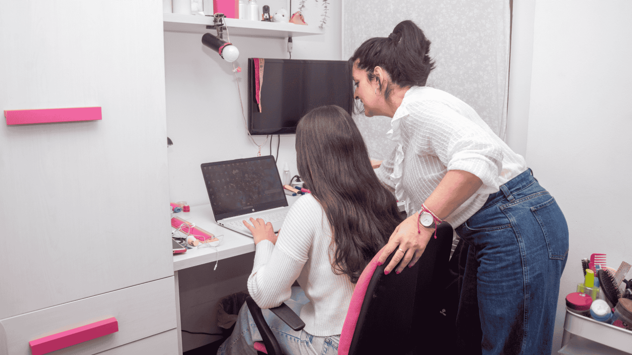 Acompanyament familiar rutina d'estudi