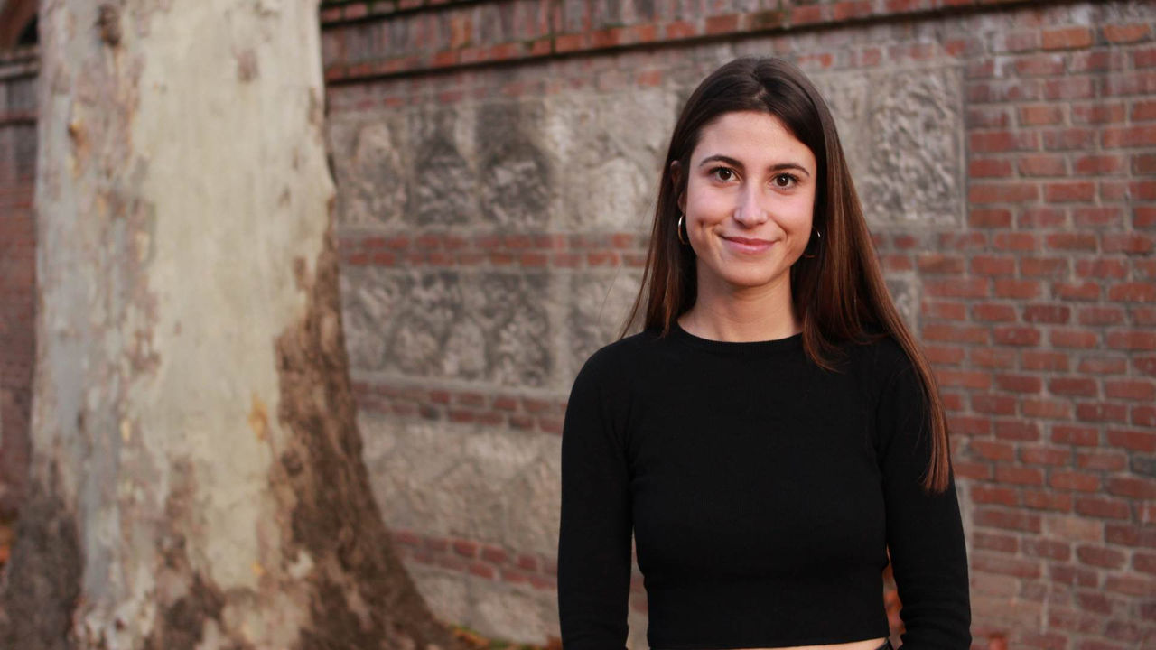 Cristina Barrial es investigadora predoctoral del programa de doctorado de Sociedad, Tecnología y Cultura de la UOC y miembro del grupo CareNet (foto cecida per C.Barrial)