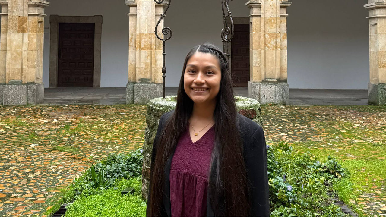 Erika García Silva, investigadora en el Grupo de Investigación GRIAL de la Universidad de Salamanca, reflexiona sobre las barreras que enfrentan a las mujeres indígenas en el ámbito STEM.