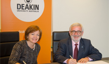 Jane der Hollandder i Llorenç Valverde. (<i>Foto: Simon Fox, Deakin University</i>)