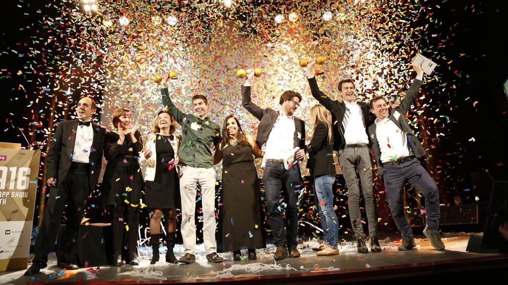 L'aplicació premiada és un espai en què estudiants universitaris comparteixen coneixements.<br/>Foto: <i>La Vanguardia</i>