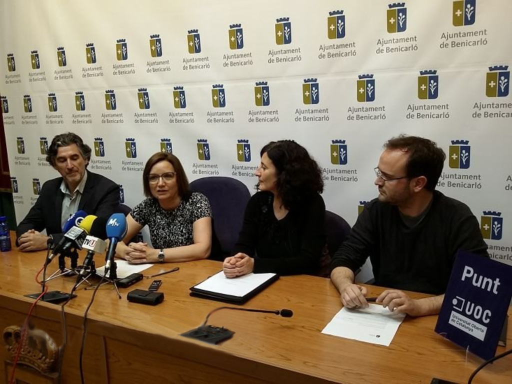 Benicarló pone en marcha un punto de información de la UOC.<br />Foto: ElPeriòdic.com