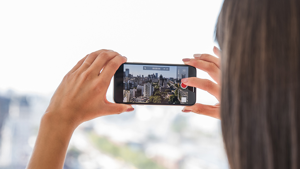 No estar pendent dels "m'agrada" és un senyal de salut mental i evita frustracions. (foto: Freepik)