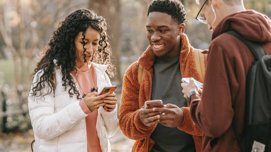 El eHealth Center se adhiere a SalusCoop, la primera plataforma ciudadana de donación de datos personales para la investigación médica de todo el mundo (foto: Keira Burton / Pexels)