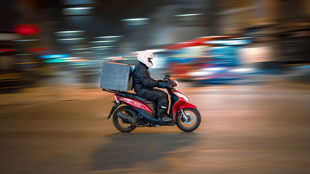 El free-login ofrece la posibilidad técnica a los riders de conectarse a la aplicación móvil de la empresa cuando, dónde y tanto como quieran. (Foto:  Unsplash/Rowan Freeman)