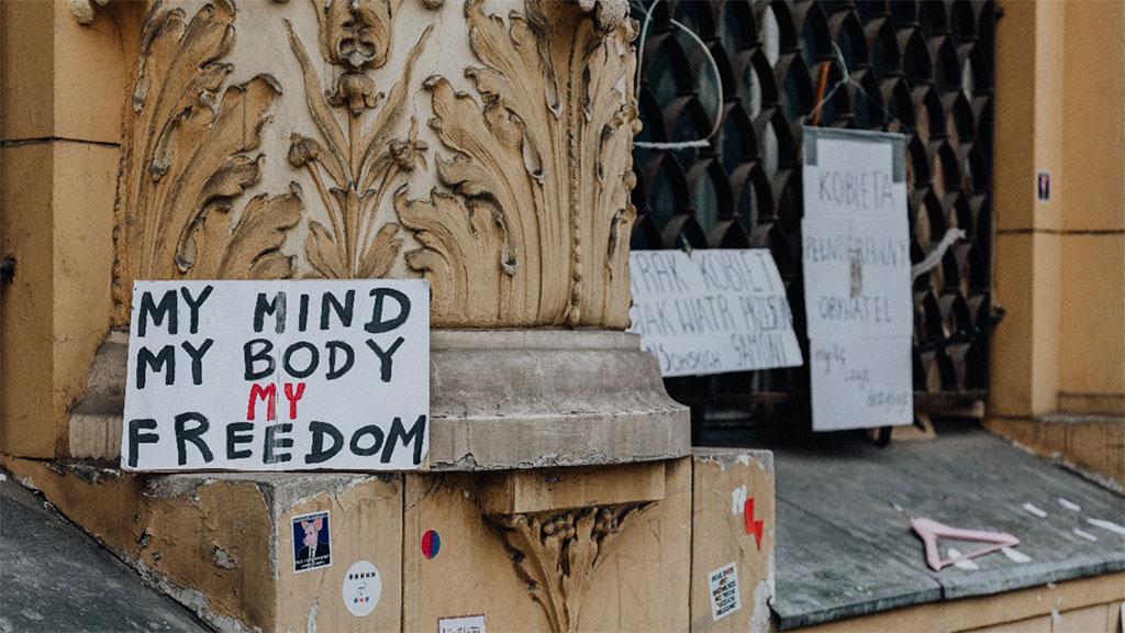 Després de tombar el Roe contra Wade, diverses activistes americanes van denunciar que aquestes empreses podrien passar informació privada de la usuària. (Foto: Karolina Grabowska / PEXELS)