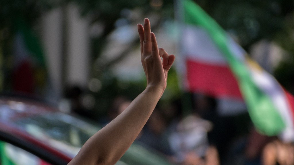 Un mínim de 150 persones han mort durant les manifestacions antigovernamentals a l'Iran. (Foto: Albert Stoynov / Unsplash)