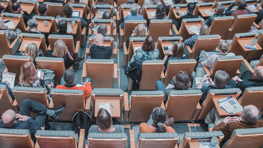 L'1 de desembre s'ha constituït CoARA amb la participació de la UOC, entre les més de 300 entitats signants (foto: Mikael Kristenson / unsplash.com)