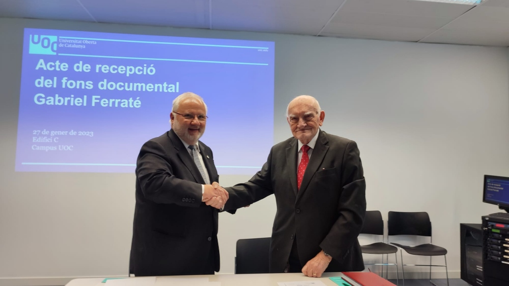 El fons personal de Ferraté engloba documents que van des del seu naixement el 1932 fins al present. (Foto: UOC)
