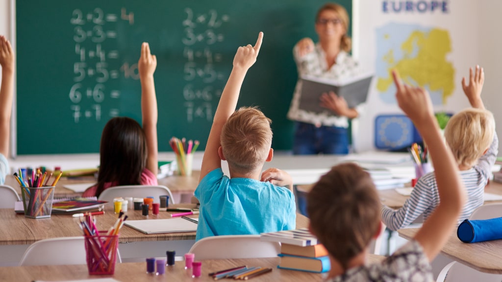 La formació del professorat és clau per a poder desenvolupar l'aprenentatge de tot l'alumnat. (Foto: Freepik)