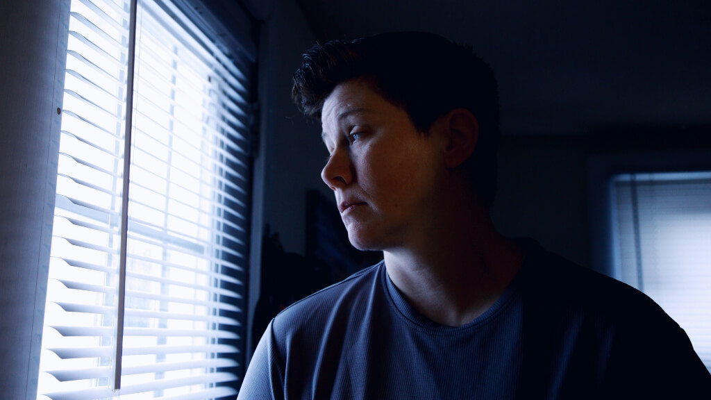 En ocasions, les persones que perden un embaraç no experessen el seu dolor. (Foto: Shane / Unsplash)