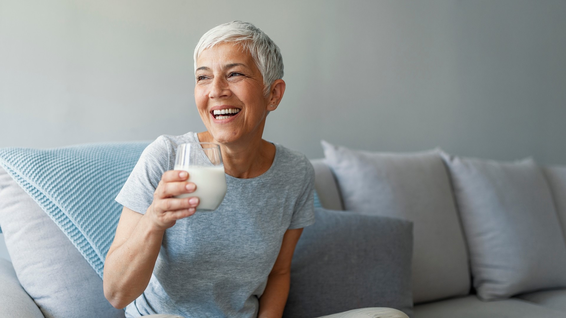 Deu mesures per reduir la discriminació i l'estigma que pateixen les dones durant la menopausa