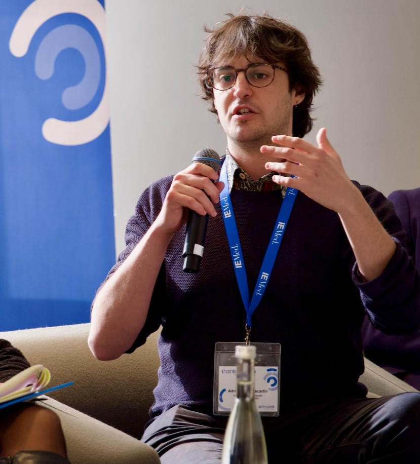 Adrià   Rivera Escartin