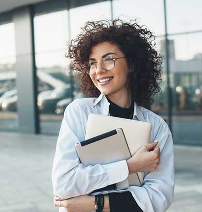 Imagen ilustrativa del área de Comunicación e Información de la UOC