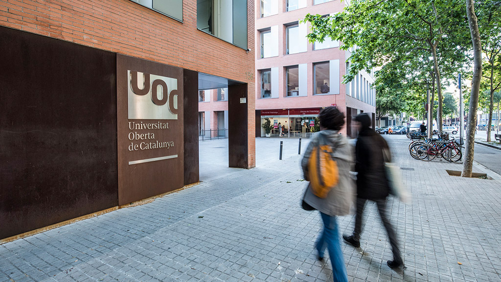 sustracción Culpa pañuelo La UOC encabeza la lista de universidades en línea en investigación