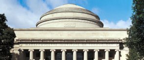 La UOC presenta en el MIT el nuevo campus virtual
